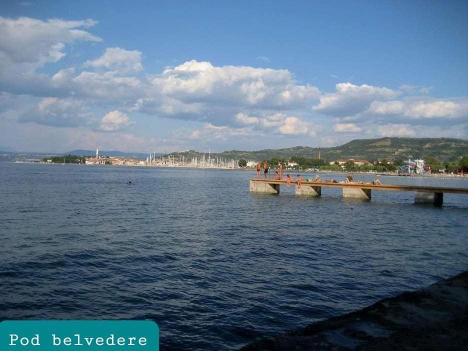 Apartmaji Soncek Izola Exterior foto