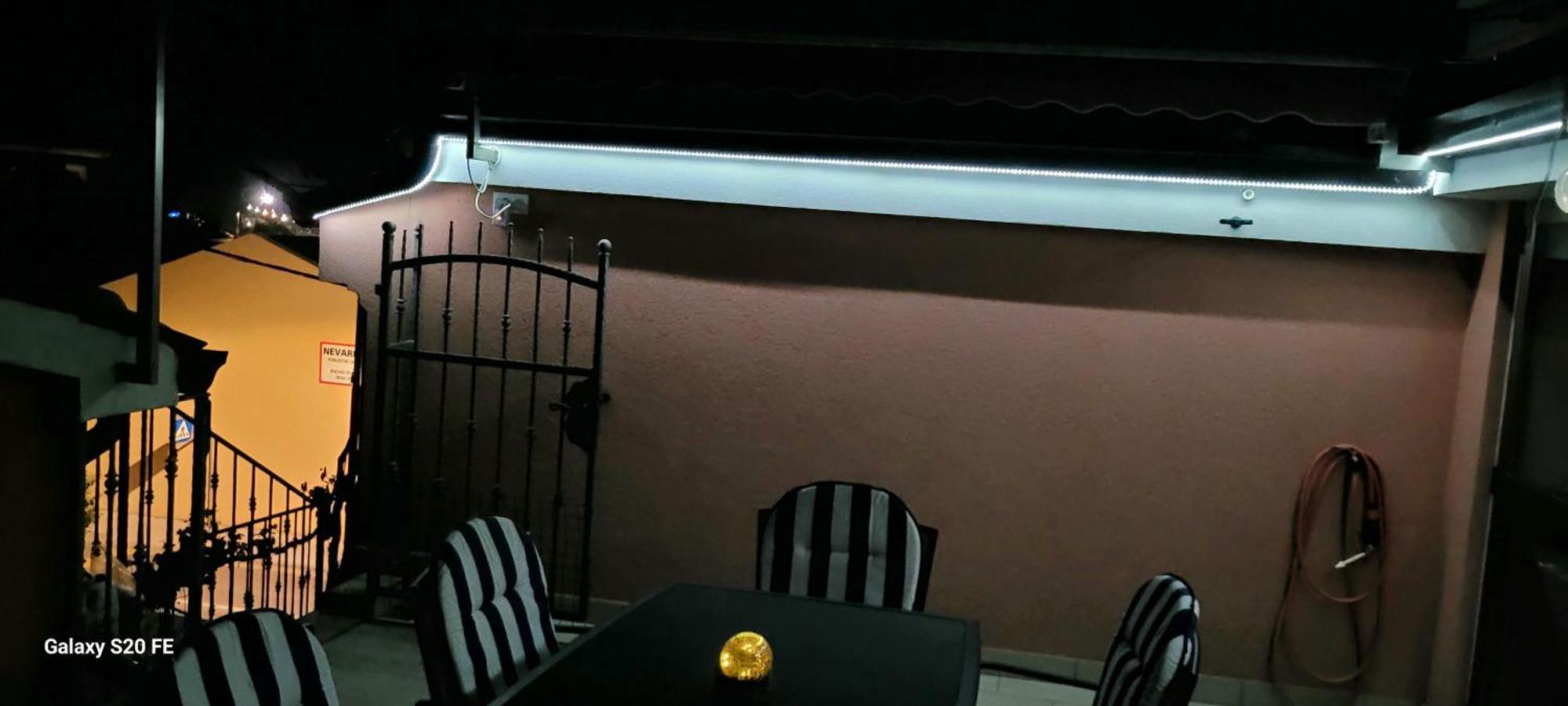 Apartmaji Soncek Izola Exterior foto